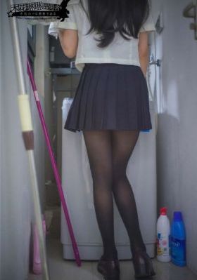 国产骚女秀裸体无视频在线播放_BD国语完整版观看