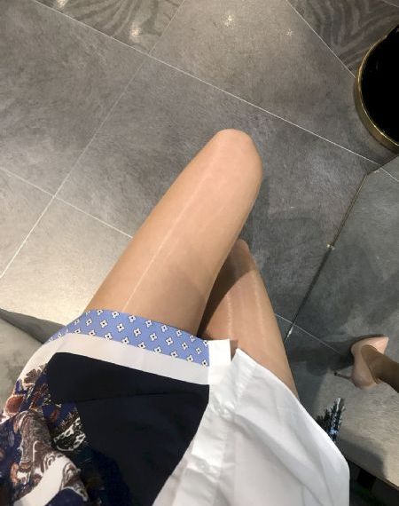 狠狠爱综合_超清免费播放